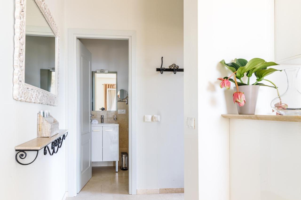 וילפראנש-סור-מר Sea View Apartment Between Nice And Monaco - 1 מראה חיצוני תמונה
